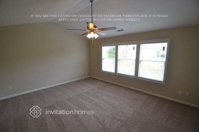 Building Photo - 968 Harvest Brook Dr NE