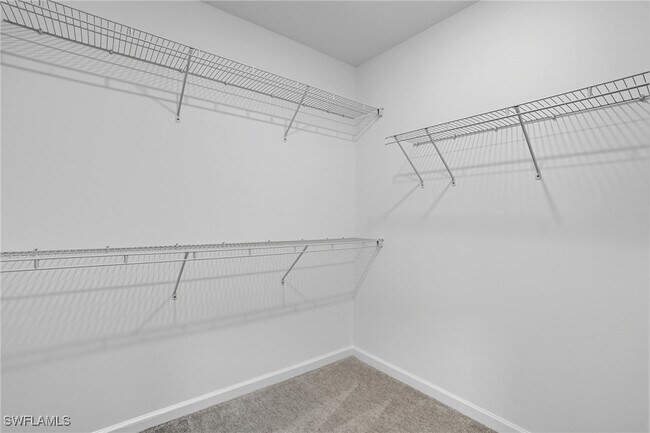 Building Photo - 27883 Radiant Ct