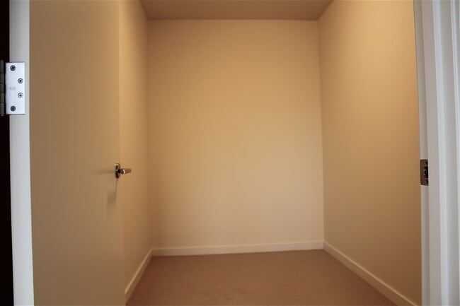 Building Photo - Spacious Luxury Riverfront Condo Near NW 23rd! Parking, Storage, Most Utilities Included!