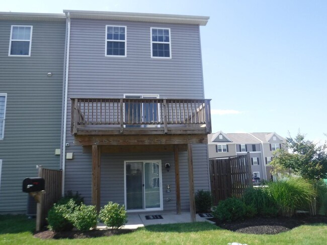Building Photo - 188 Drexel Ct