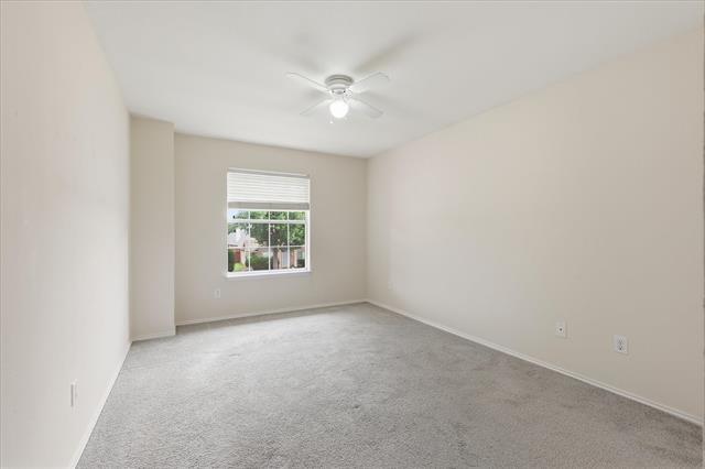 Building Photo - 105 Dorsett Dr