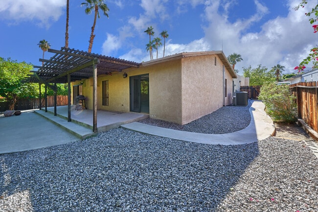 Building Photo - 72754 Pitahaya St