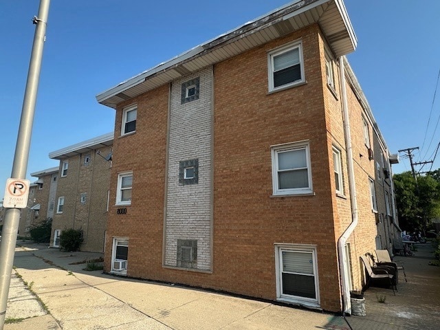 Building Photo - 8000 Grand Ave