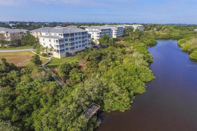 Building Photo - 10600 Lemon Creek Loop