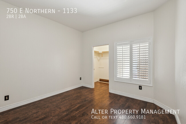 Building Photo - Private Condo in the Heart of Phoenix