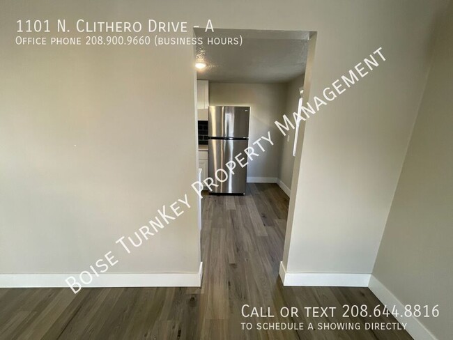 Building Photo - Updated 2 Bedroom Near Veterans Pkwy