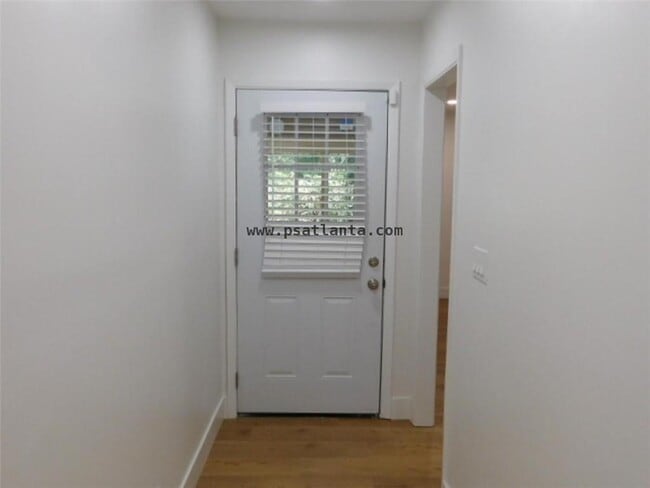 Building Photo - 2789 Narron Ct SW