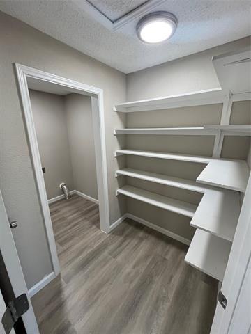 Building Photo - 710 Alto Dr