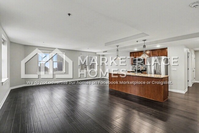 Building Photo - 525 W Lafayette Blvd