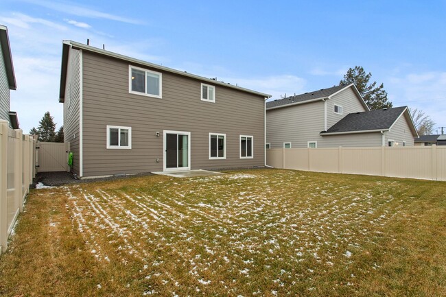 Building Photo - Spokane Valley Two-story - Available Now!