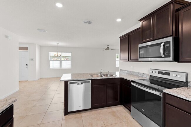 Building Photo - 11160 SW Hadley St