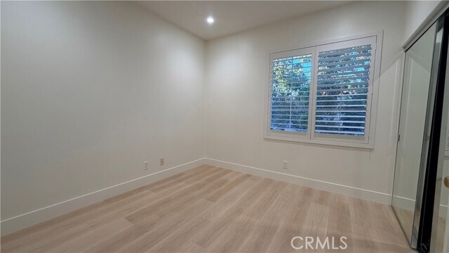 Building Photo - 449 Ridgeway