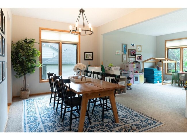 Building Photo - 14941 Camdon Hill
