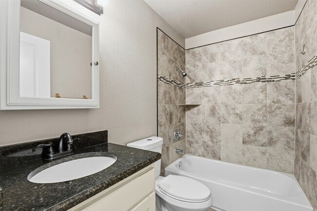 Building Photo - 3201 McCart Ave