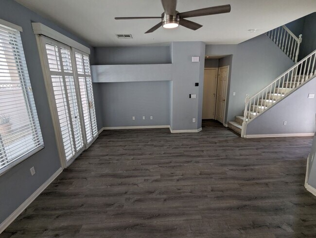 Building Photo - 7608 French Springs St