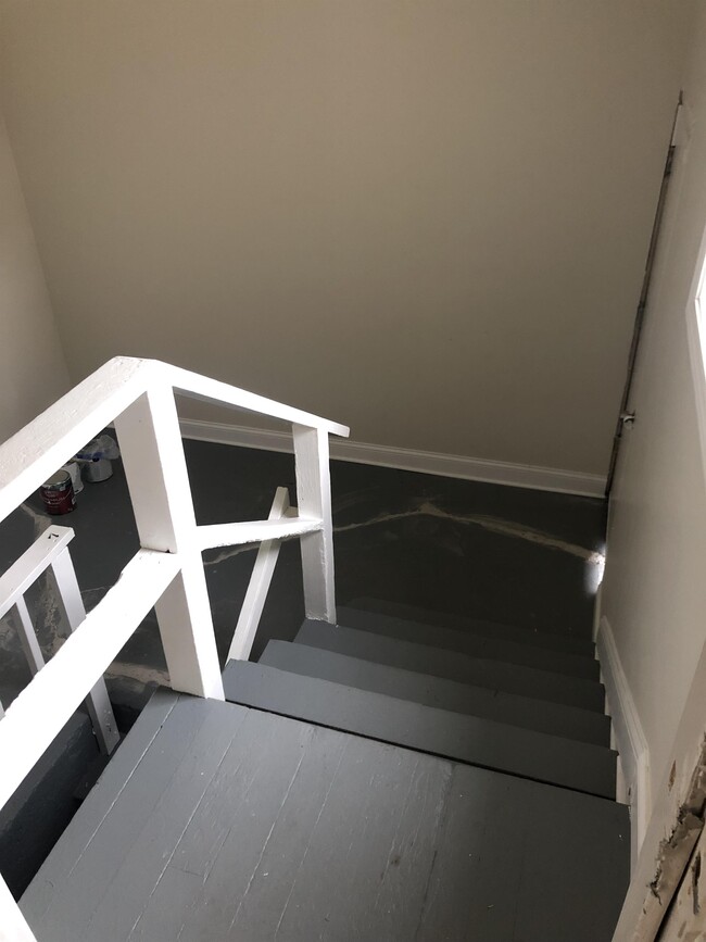 Building Photo - 3029 Gideon Ave