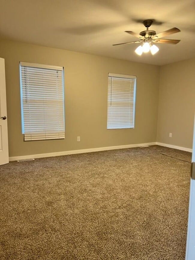 Building Photo - 1805 Dainesway Dr