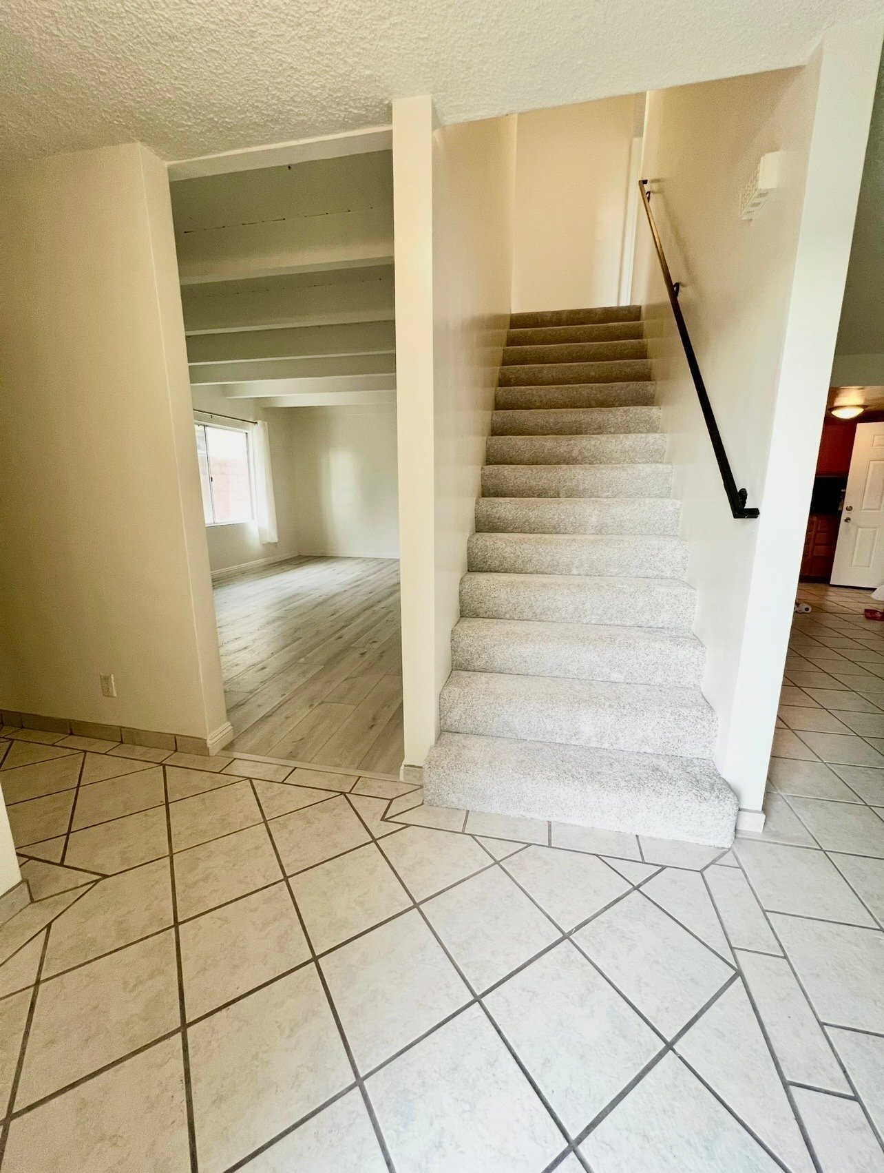 Building Photo - 2113 Clark Ln