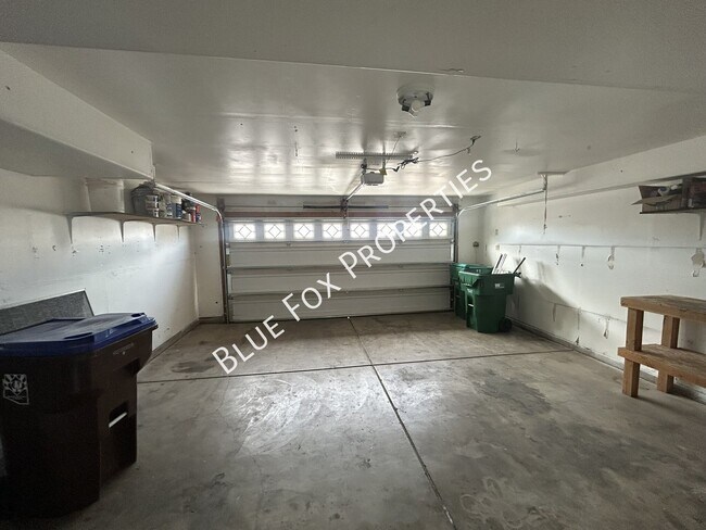 Building Photo - 5257 W Bobwhite Way