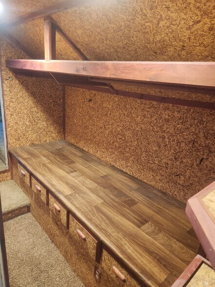 Building Photo - 5928 Fontana St