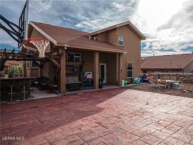 Building Photo - 6609 Parque Del Sol Dr