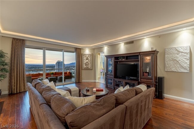 Building Photo - 2777 Paradise Rd