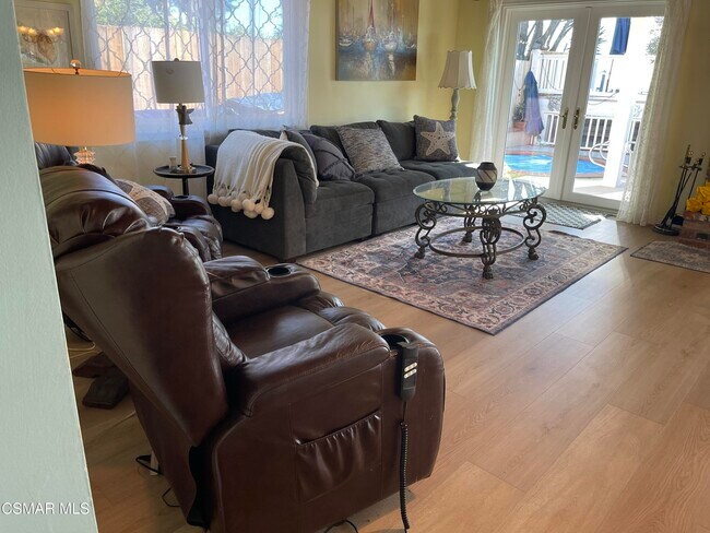 Building Photo - 5573 Calle Arena