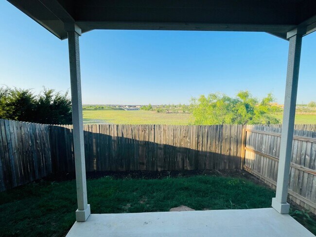 Building Photo - 13706 Enzo Gate