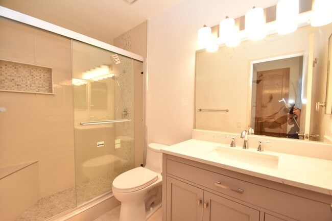 Building Photo - 4614 Corrida Cir