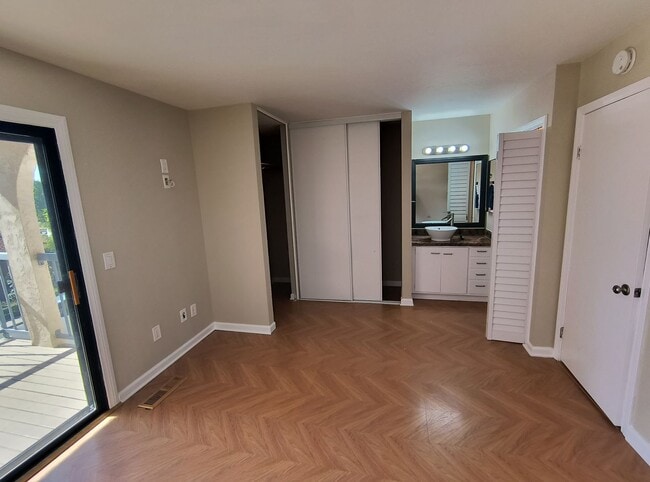 Building Photo - La Costa Casa Grande - Condo w/ Dual Master Bedrooms - Carlsbad