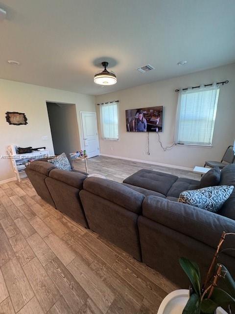 Building Photo - 1063 Eucalyptus Dr