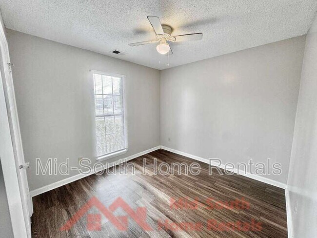 Building Photo - 7312 Country Side Rd