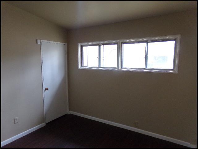 Building Photo - 8 Janmar Dr