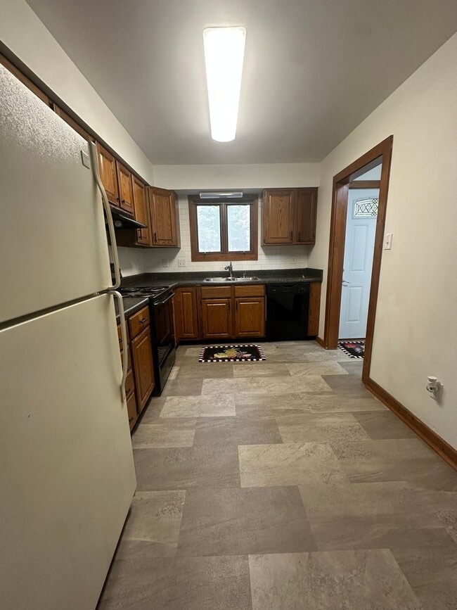 Building Photo - 5652 Thea Ln