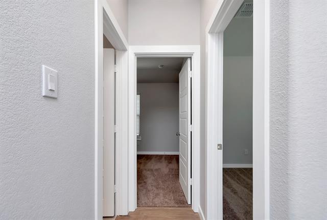 Building Photo - 2657 Keokuk St