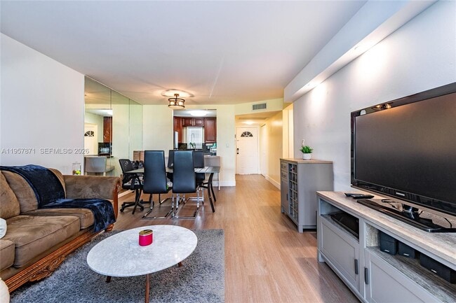 Building Photo - 9355 SW 8th St