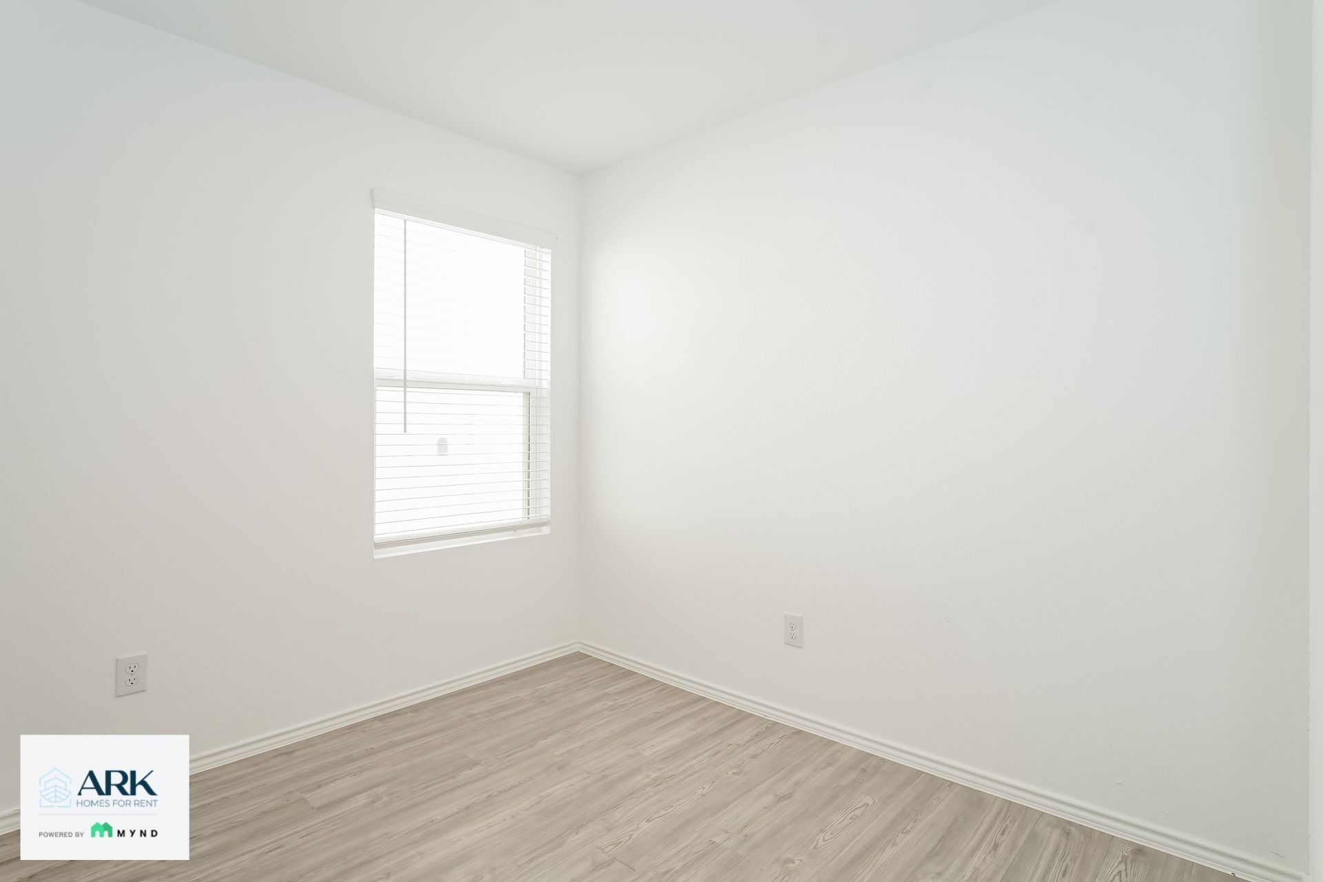 Building Photo - 8171 Nube Medina