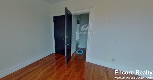 Building Photo - 349 Pleasant St