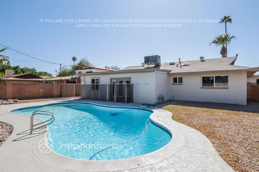 Building Photo - 224 E Minton Dr