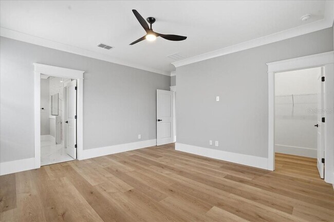 Building Photo - 15165 Serene Shrs Lp