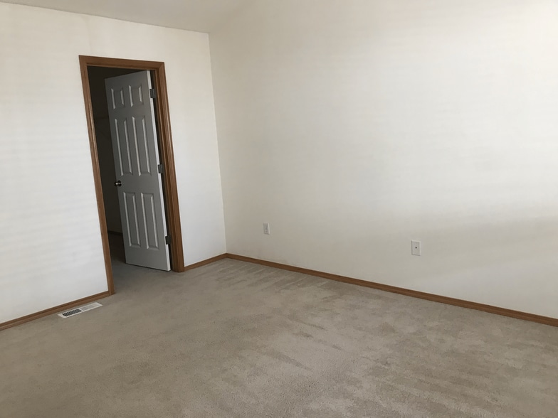 Building Photo - 2623 141st St SW