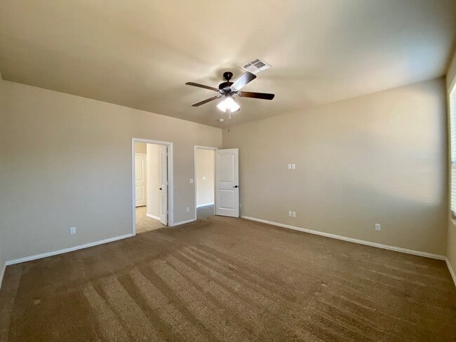 Building Photo - 7021 Spade Ranch Rd