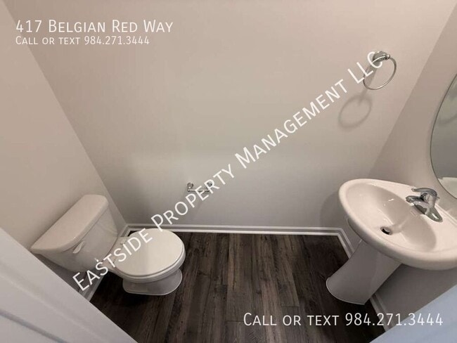 Building Photo - 417 Belgian Red Wy