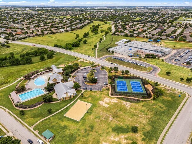 Building Photo - 3300 Winding Shore Ln