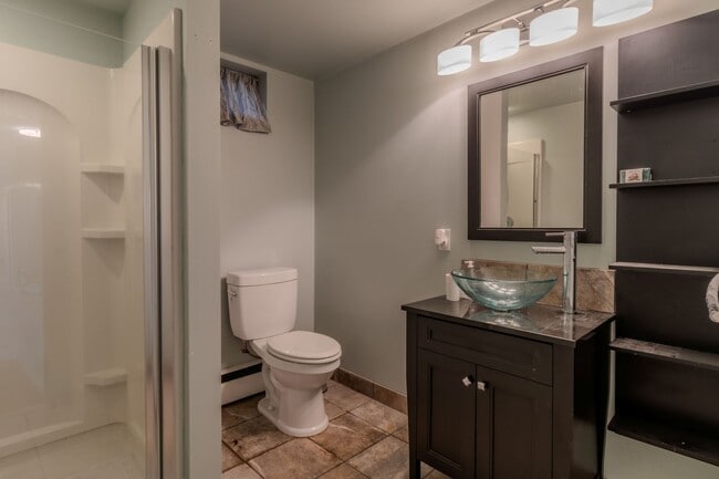 Building Photo - Live Large – Gorgeous Home with 4 Beds, 3 ...