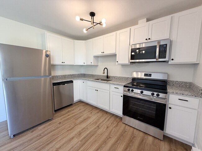 Building Photo - 10087 Red Maple Ln