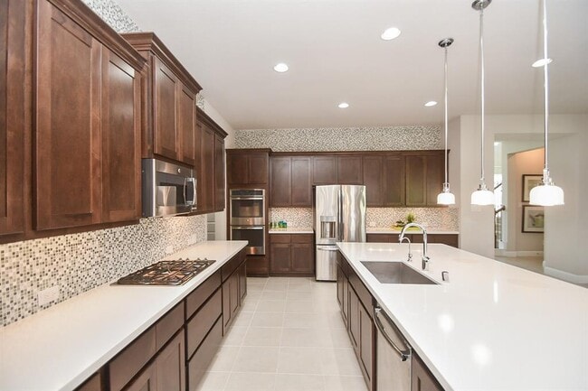 Building Photo - 20310 Corbin Creek Dr