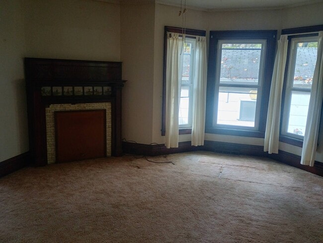 Building Photo - 1430 Eagle St