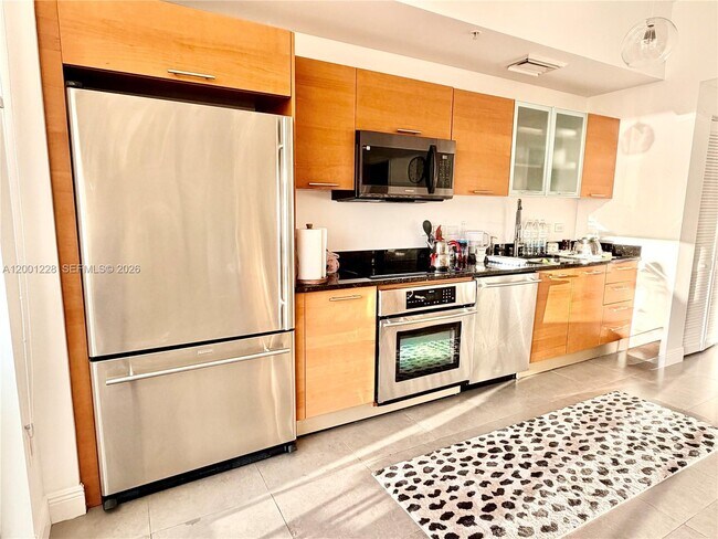 Building Photo - 3470 E Coast Ave