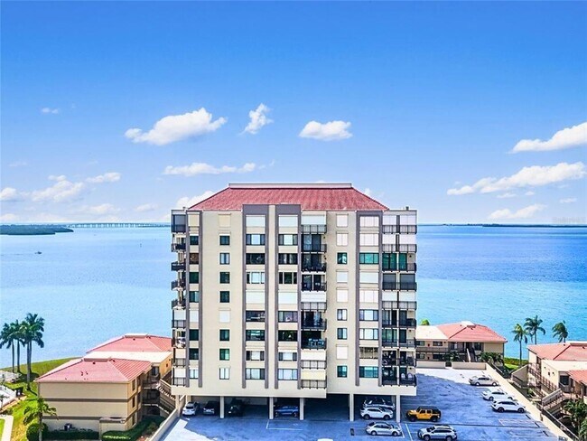 Building Photo - 6372 Palma Del Mar Blvd S